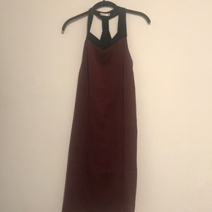 Lavand back contrast dress maroon size small
